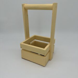 Ящик квадрат 14*14см окрашенный с деревянной ручкой