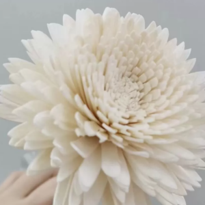 "Хризантема" ручной работы, длина 60-70 см, 1 шт/упак., белый