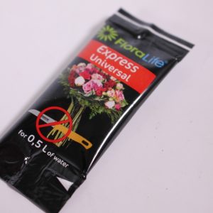 Коробка Floralife Express Universal 300 Жидк. подкорм. для срез. цветов, 5мл, 1000шт, арт. 82-86009