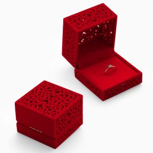 Футляр под кольцо, серьги «Кружево», бархатный, 6×6 см, красный